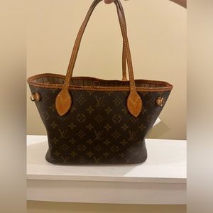 Louis Vuitton, authentic bag